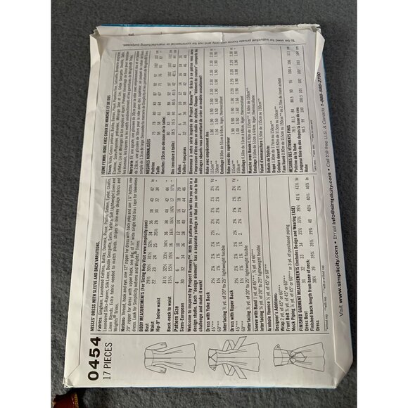 Simplicity Project Runway Dress Sewing Pattern 0454 Size 12 14 16 18 20 2011 - Picture 2 of 3